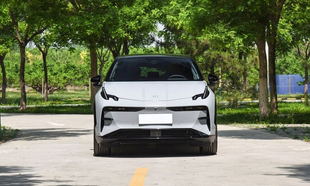 Zeekr X Privilege AWD (2023-…) передняя часть, решетка радиатора, фары, бампер, экстерьер