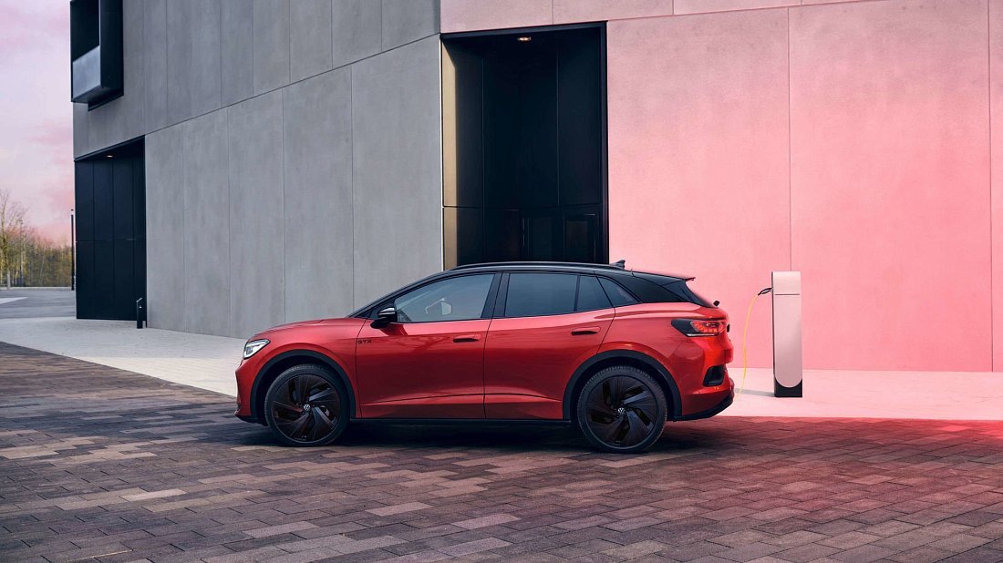 Фото Volkswagen ID.4 GTX (2025-...) вид сбоку