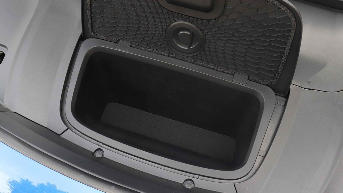 Smart #1 Brabus (2023-…) передний багажник (frunk), под капотом, место для хранения, груз, вместимость, дополнительное пространство