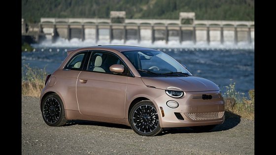 Video: "Fiat 500e 2025 Review: Small EV, BIG Surprises! ?"
