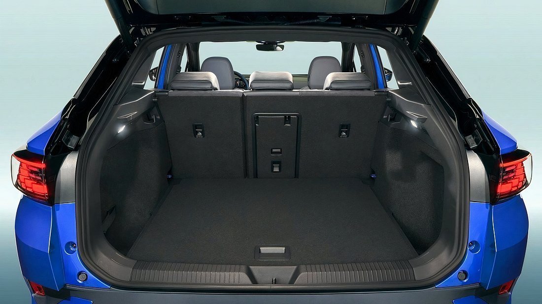 Volkswagen ID.4 Pro 4MOTION (2023-…) багажник, сиденья подняты, грузовое пространство, объем багажника, вместимость багажника, место для хранения