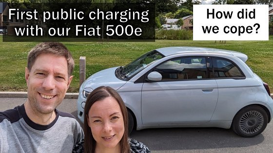 Video: First public charging with our Fiat 500e - how did we cope?