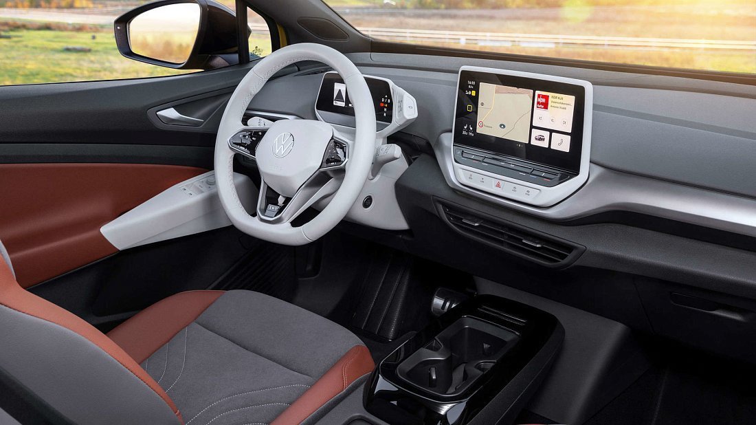 Volkswagen ID.4 1st Edition (2020-2021) интерьер, переднее сиденье, водительское сиденье, приборная панель, рулевое колесо, информационно-развлекательная система, кокпит