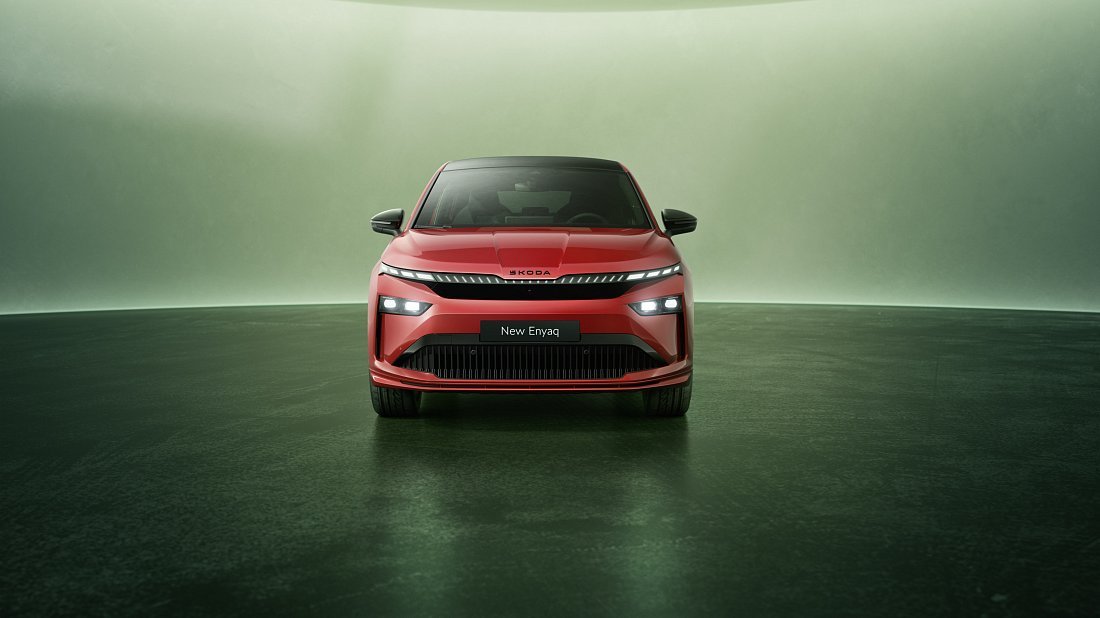 Škoda Enyaq Coupe 85x (2025-…) передняя часть, решетка радиатора, фары, бампер, экстерьер