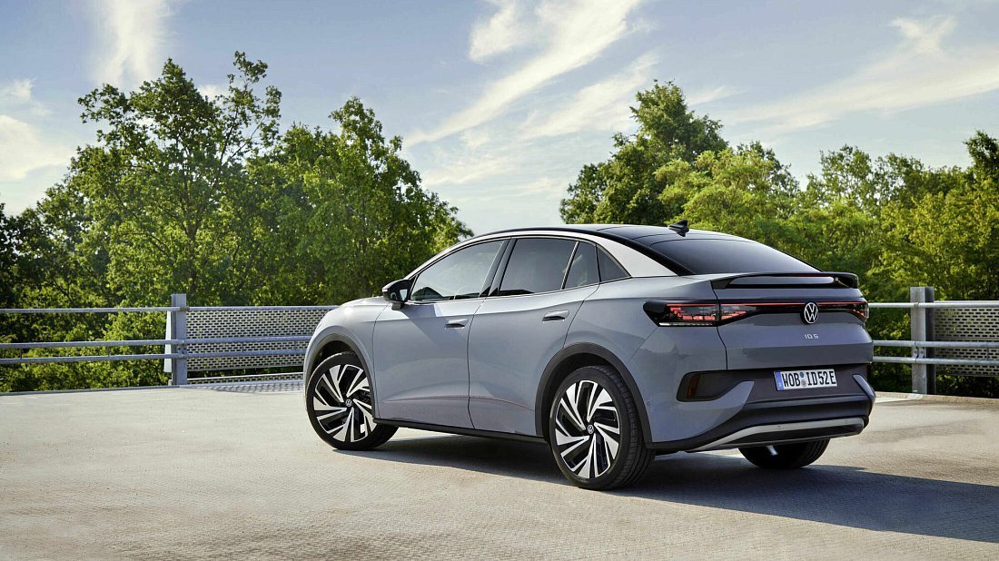 Фото Volkswagen ID.5 Pro (2023-…) задняя часть под углом