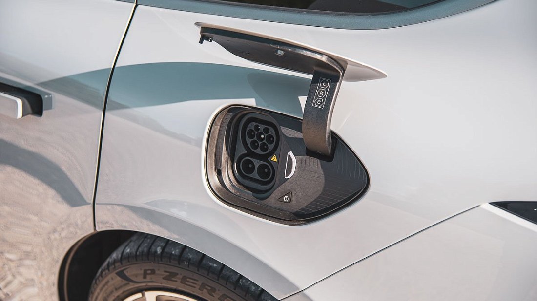NIO ET5 Touring Standard Range (2023-…) порт для зарядки (Европа), зарядка, разъем, штекер, коннектор