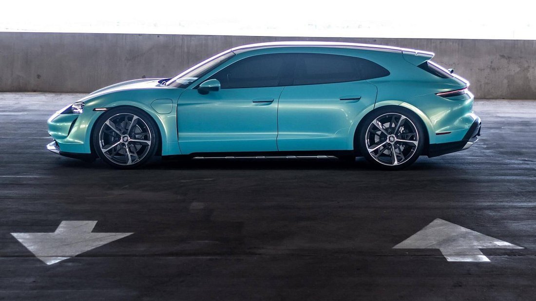 Porsche Taycan Turbo Sport Turismo (2022-2024) вид сбоку, силуэт, двери, колеса, экстерьер