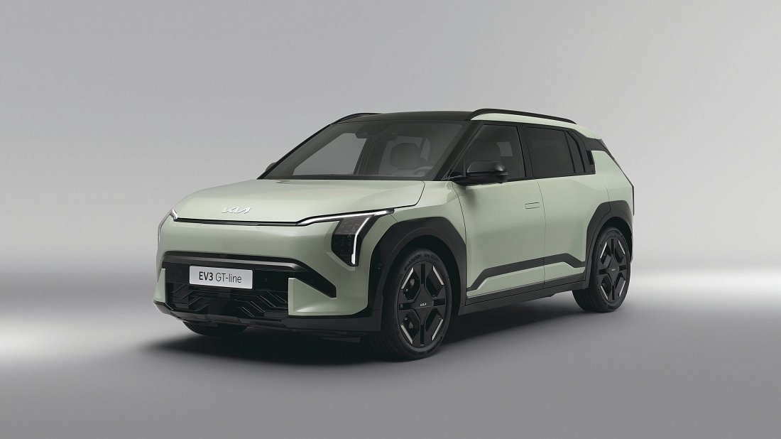 Kia EV3 Long Range (2024-…) вид спереди, спереди сбоку, по диагонали, экстерьер