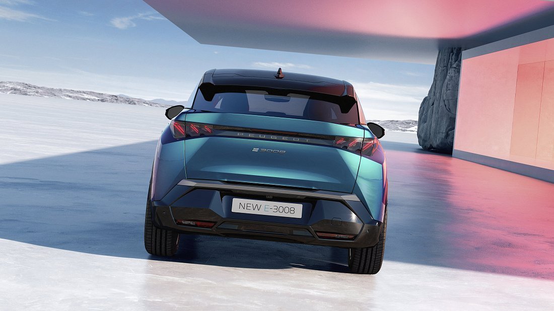 Фото Peugeot e-3008 73 kWh FWD (2024-…) вид сзади, задние фонари