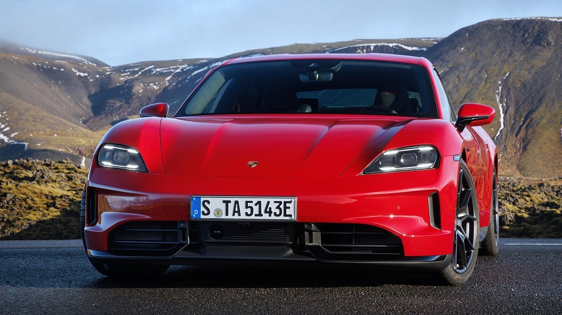 Фото Porsche Taycan GTS (2024-...) вид спереди