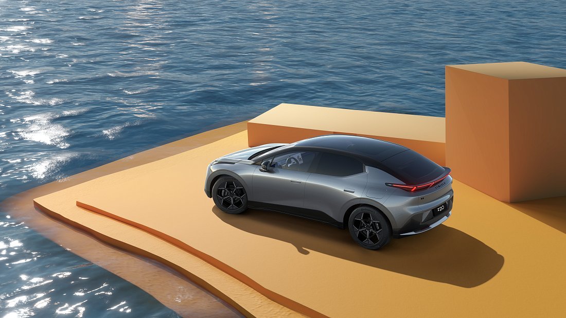 Lynk & Co 02 (2025-...) задняя часть в три четверти, вид в три четверти, диагональ, экстерьер