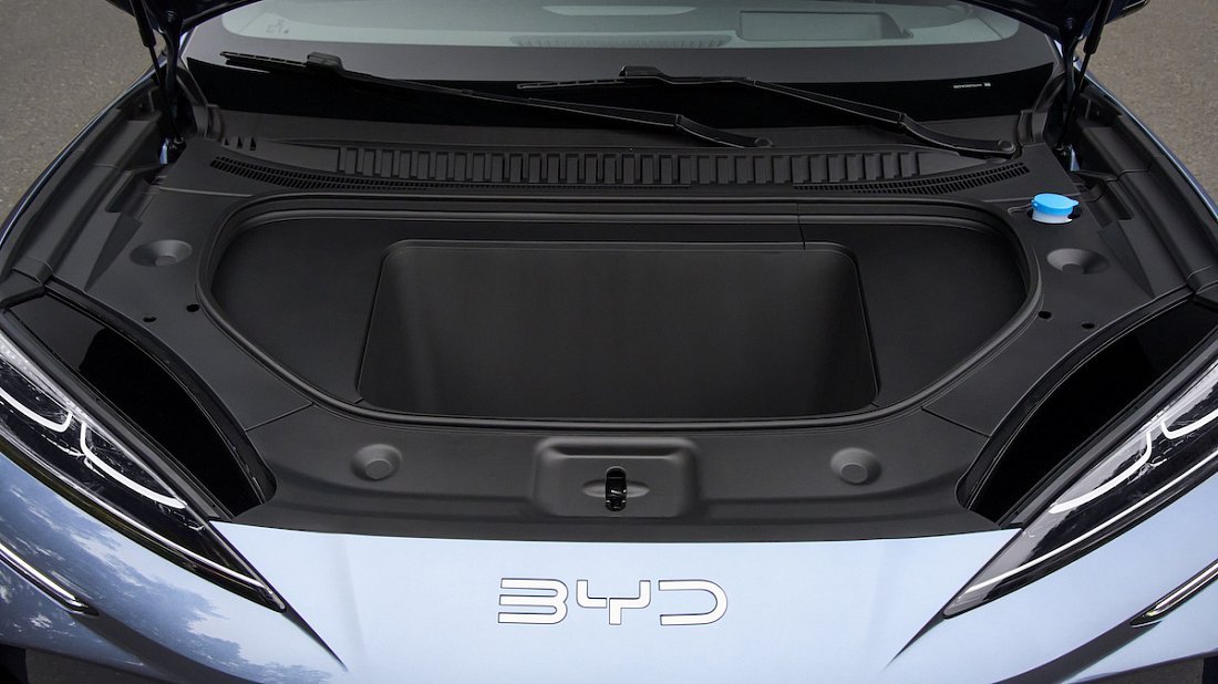 BYD Sealion 7 Design AWD (2024-...) передний багажник (frunk), под капотом, место для хранения, груз, вместимость, дополнительное пространство