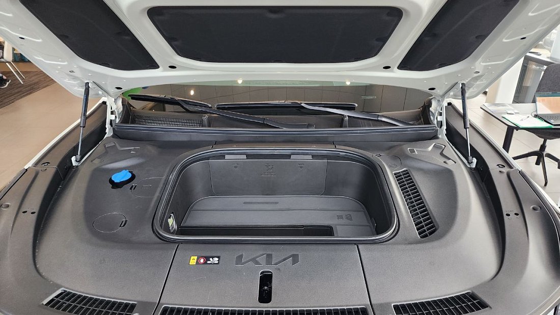 Kia EV9 GT (2025-…) передний багажник (frunk), под капотом, место для хранения, груз, вместимость, дополнительное пространство
