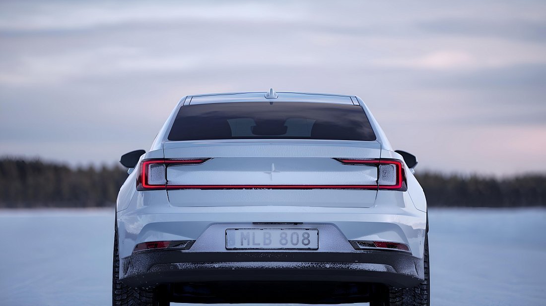 Polestar 2 Long Range Dual Motor (2023-…) вид сзади, задние фонари, багажник, спойлер, эмблема, бампер, экстерьер