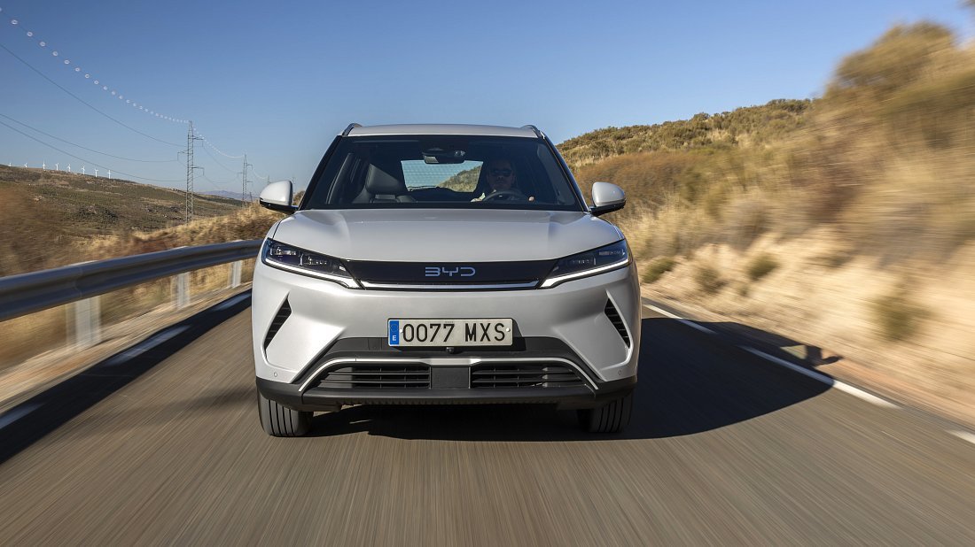 Фото BYD Atto 2 64.8 kWh (2025-…) вид спереди