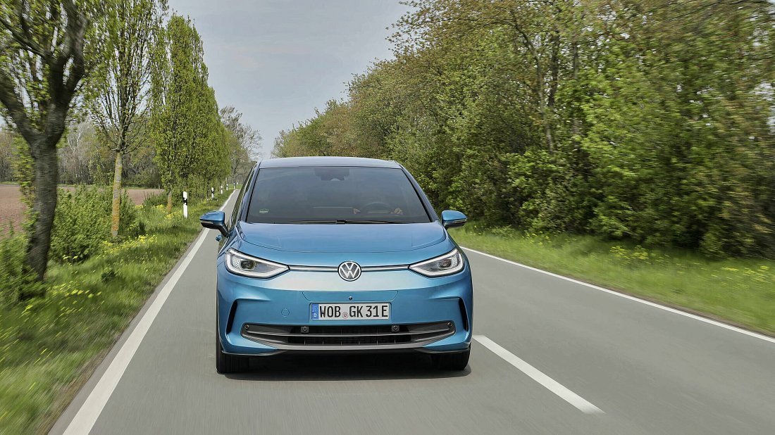 Volkswagen ID.3 Pro (2024-…) передняя часть, решетка радиатора, фары, бампер, экстерьер
