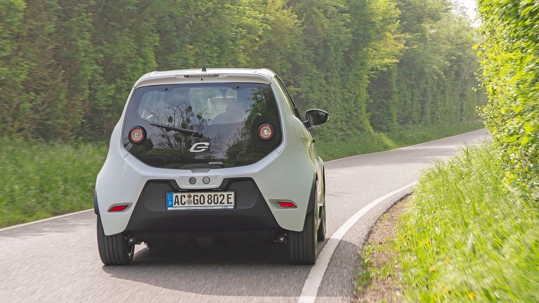 e.Go Life 60 (2019-2022) вид сзади, задние фонари, багажник, спойлер, эмблема, бампер, экстерьер