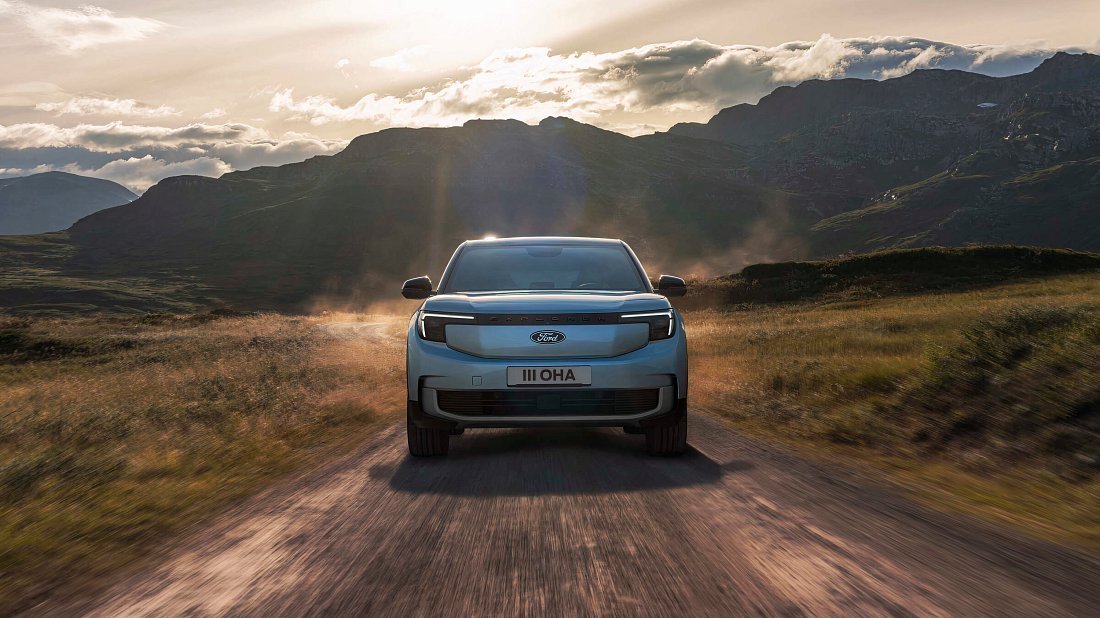 Ford Explorer EV Extended Range RWD (2024-…) передняя часть, решетка радиатора, фары, бампер, экстерьер