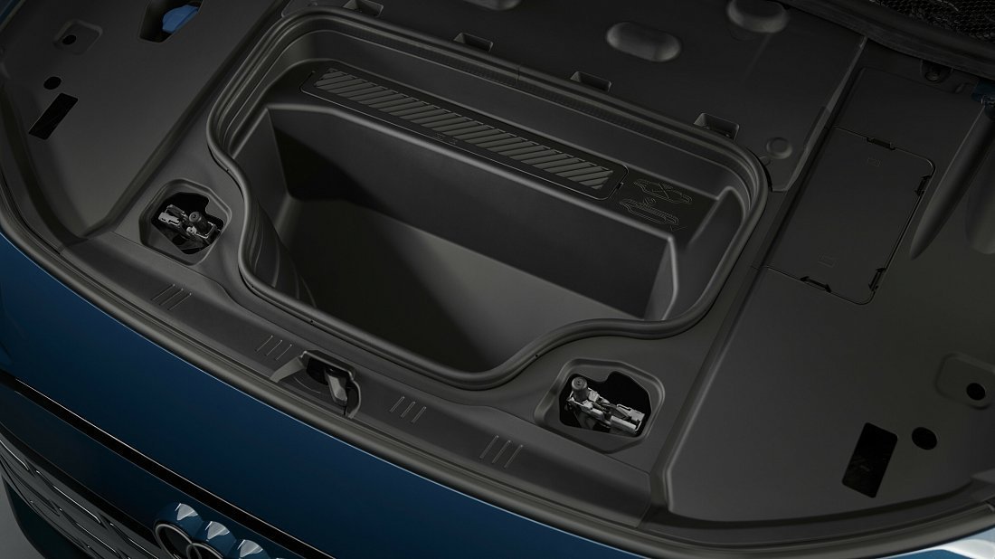 Audi S6 Avant e-tron (2024-…) передний багажник (frunk), под капотом, место для хранения, груз, вместимость, дополнительное пространство