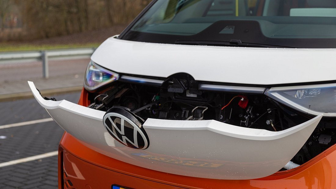Volkswagen ID.Buzz Long GTX (2024-…) передний багажник (frunk), под капотом, место для хранения, груз, вместимость, дополнительное пространство