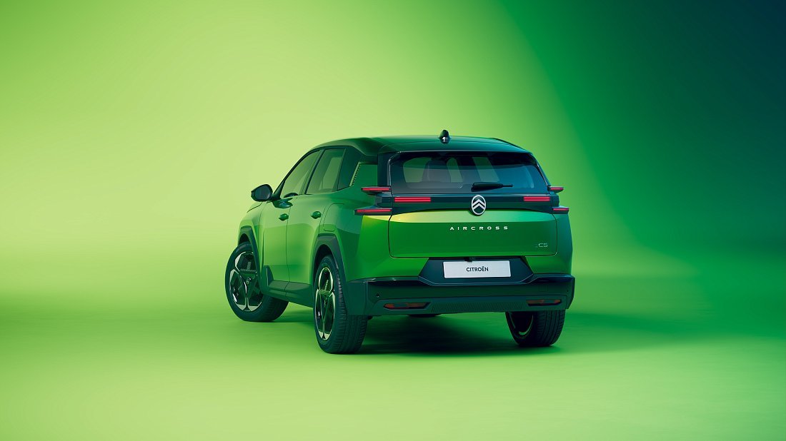 Фото Citroën C5 Aircross Comfort Range (2025-…) вид сзади, задние фонари