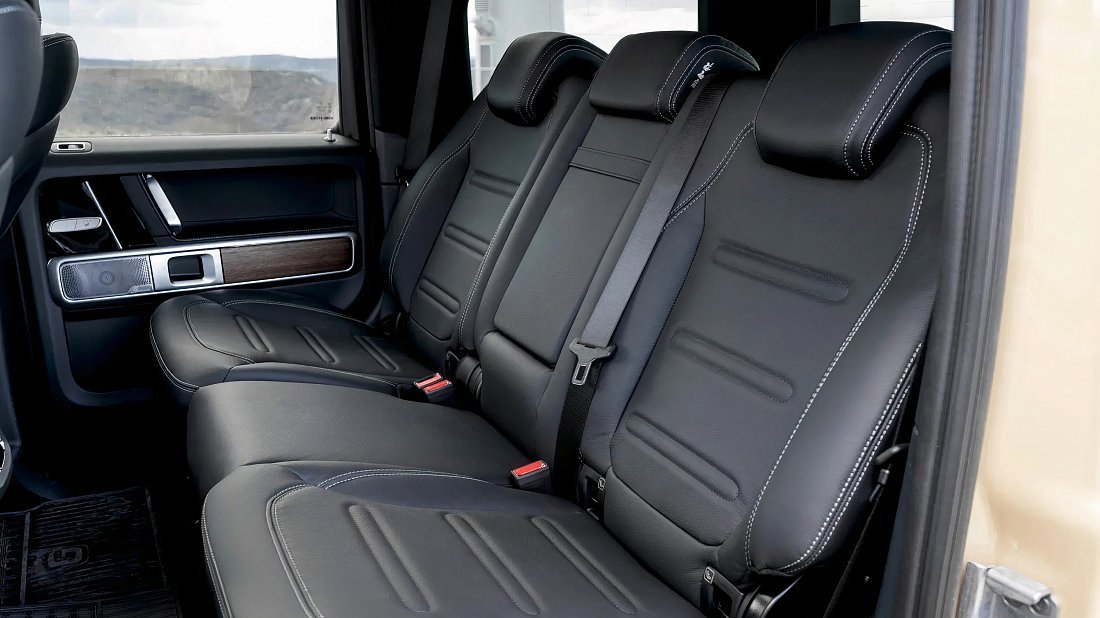 Фото Mercedes G 580 EQ (2024-…) задние и пассажирские сиденья