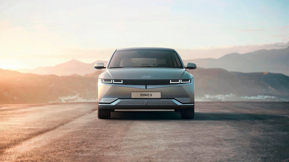 Hyundai Ioniq 5 Standard Range RWD (2021-2024) передняя часть, решетка радиатора, фары, бампер, экстерьер