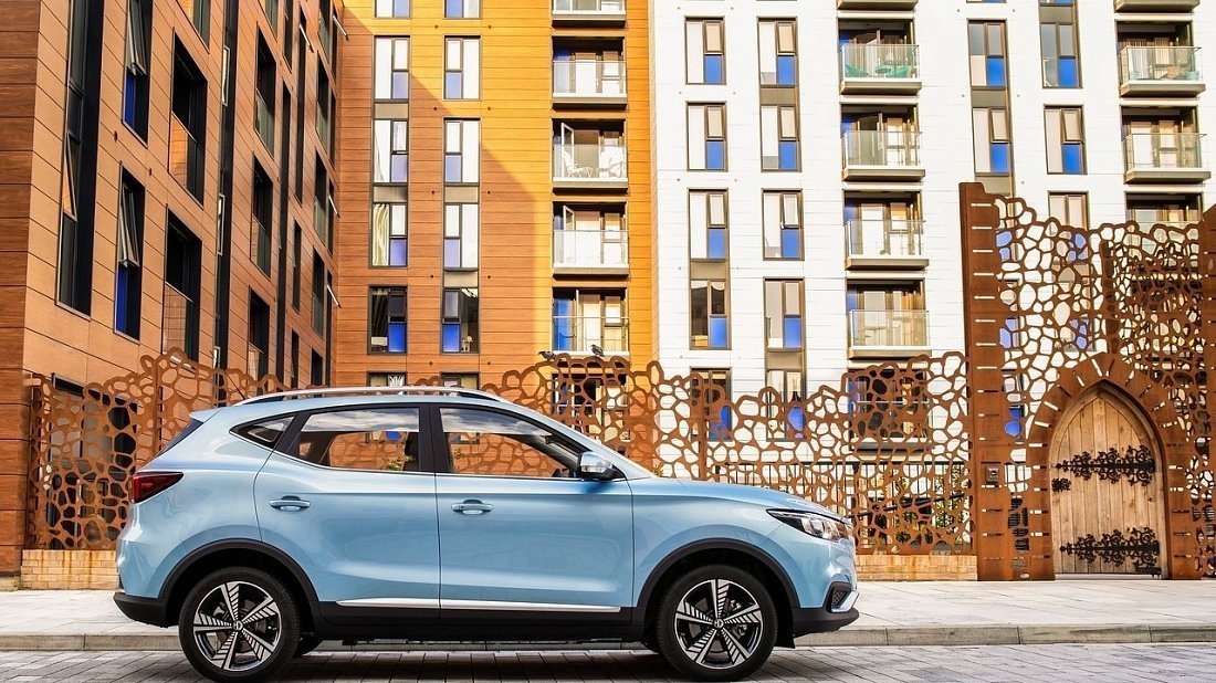 Фото MG ZS EV Gen 1 (2019-2021) вид сбоку