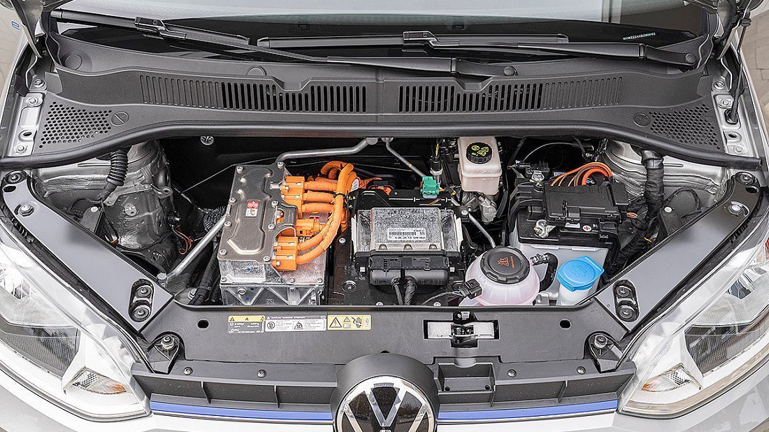 Volkswagen e-Up! 36.8 kWh (2020-2023) передний багажник (frunk), под капотом, место для хранения, груз, вместимость, дополнительное пространство