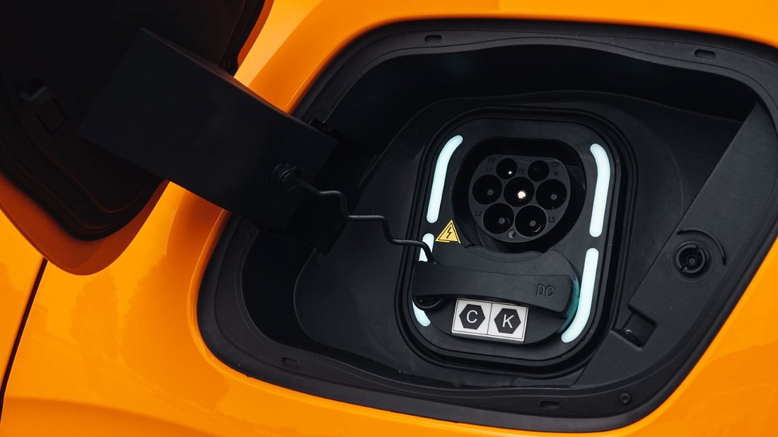 MG MGS5 EV 64 kWh (2025-...) порт для зарядки (Европа), зарядка, разъем, штекер, коннектор