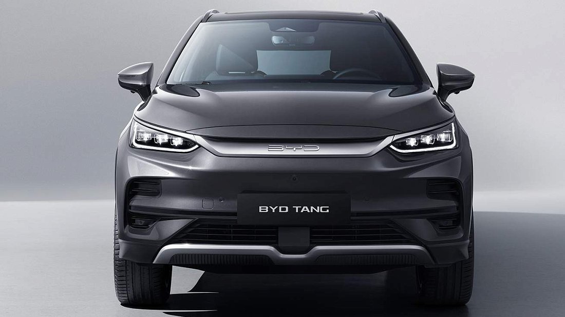 BYD Tang Flagship (2024-…) передняя часть, решетка радиатора, фары, бампер, экстерьер