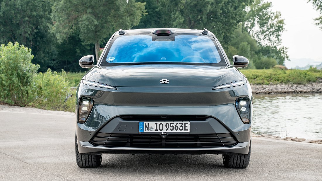 Фото NIO EL8 Long Range (2024-…) вид спереди