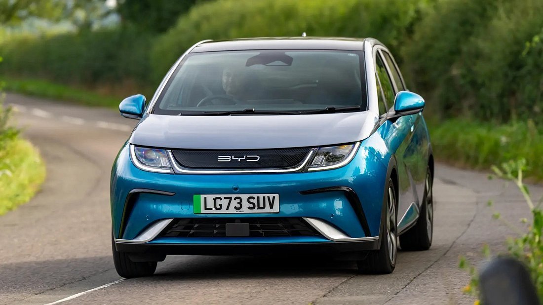 BYD Dolphin Comfort/Design (2023-…) передняя часть, решетка радиатора, фары, бампер, экстерьер