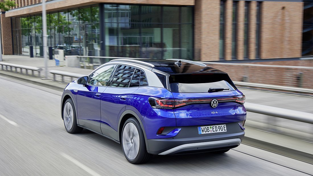 Volkswagen ID.4 Pro (2022-2023) задняя часть в три четверти, вид в три четверти, диагональ, экстерьер