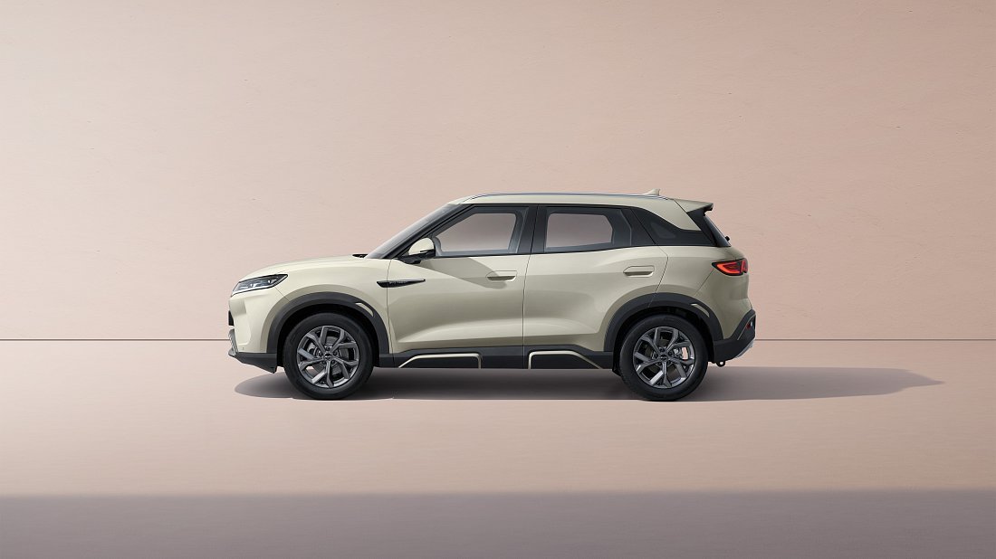 BYD Atto 2 Active FWD (2025-…) вид сбоку, силуэт, двери, колеса, экстерьер