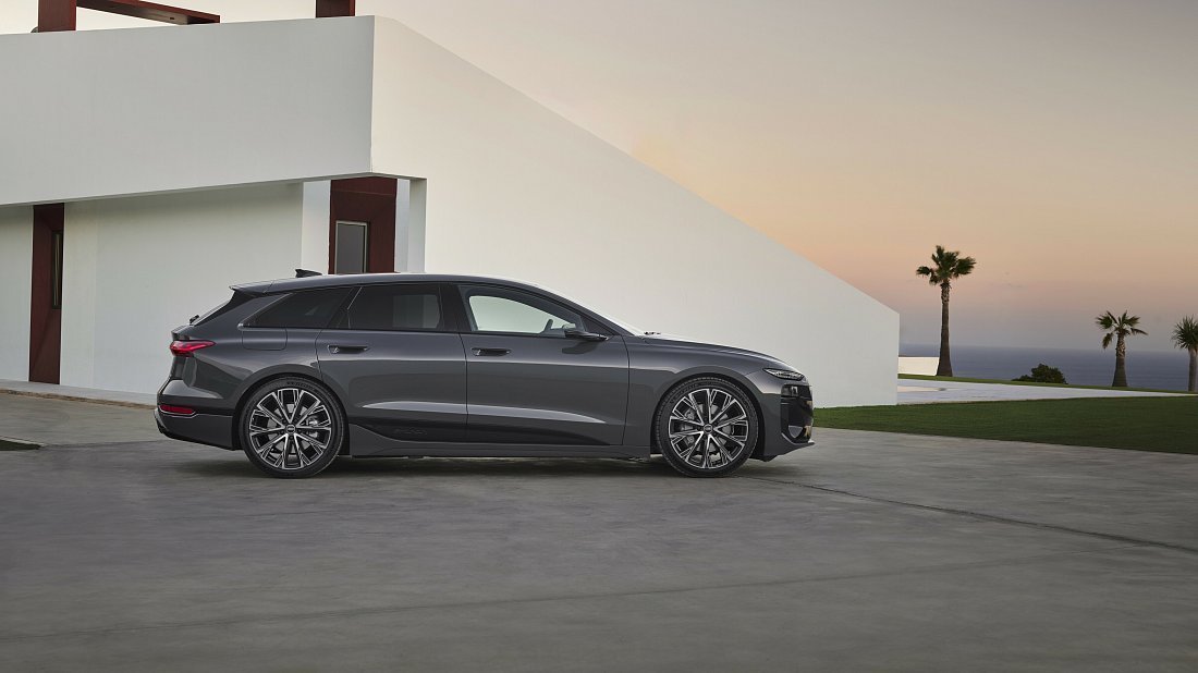 Audi S6 Avant e-tron (2024-…) вид сбоку, силуэт, двери, колеса, экстерьер