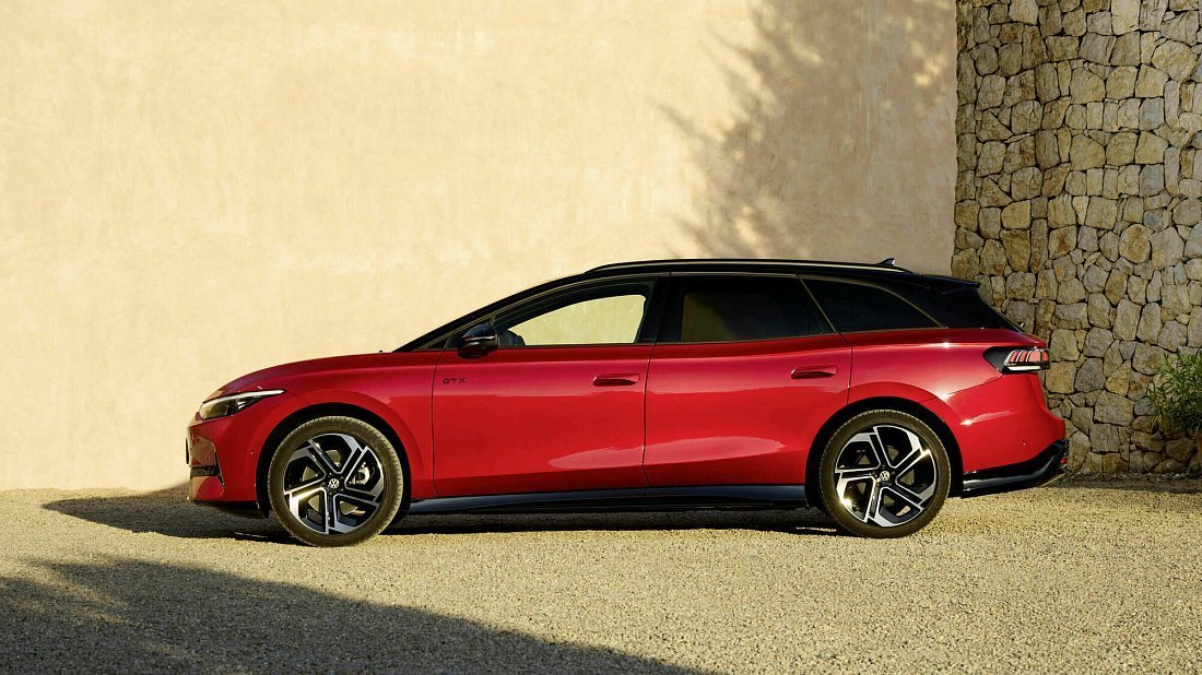Volkswagen ID.7 Tourer GTX (2024-…) вид сбоку, силуэт, двери, колеса, экстерьер