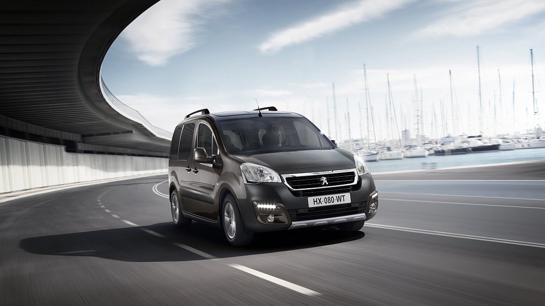 Peugeot Partner Tepee Electric (2017-2020) передняя часть, решетка радиатора, фары, бампер, экстерьер