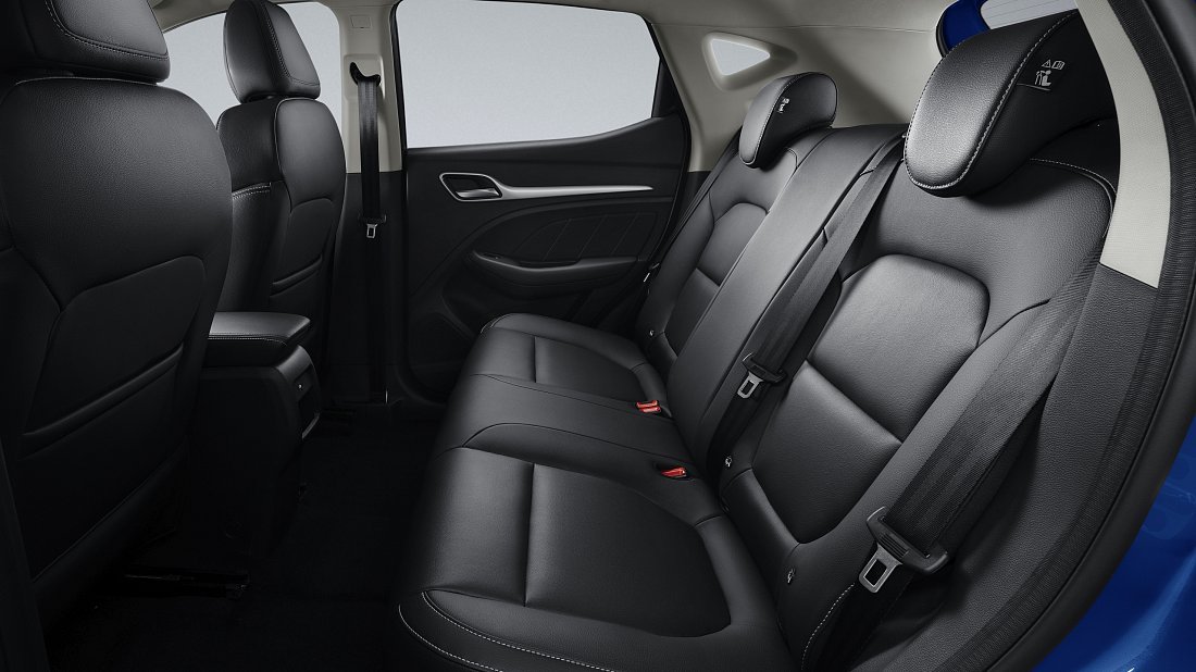 Фото MG ZS EV Gen 1 (2019-2021) задние и пассажирские сиденья