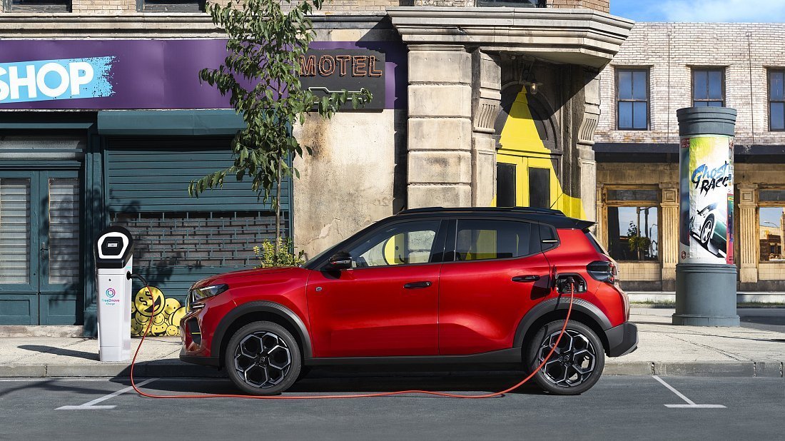 Citroën e-C3 (2024-…) вид сбоку, силуэт, двери, колеса, экстерьер