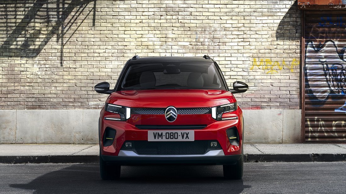 Citroën e-C3 (2024-…) передняя часть, решетка радиатора, фары, бампер, экстерьер