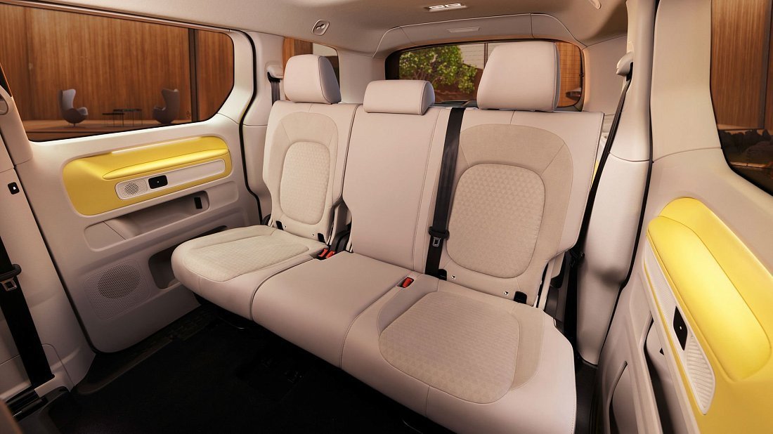 Volkswagen ID.Buzz Pro (2024-...) задние сиденья, пассажирские сиденья, пространство для ног, пространство над головой, интерьер