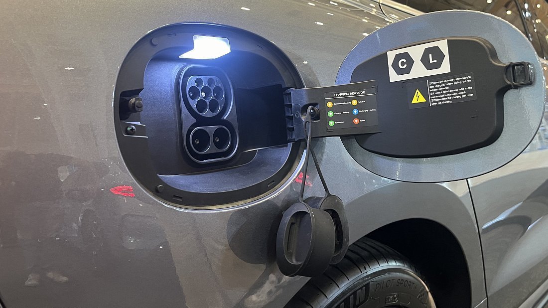 BYD Han AWD (2023-…) порт для зарядки (Европа), зарядка, разъем, штекер, коннектор