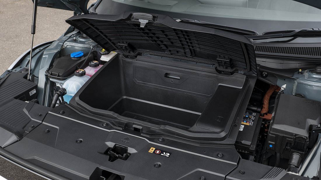Hyundai Ioniq 5 Standard Range RWD (2024-…) передний багажник (frunk), под капотом, место для хранения, груз, вместимость, дополнительное пространство
