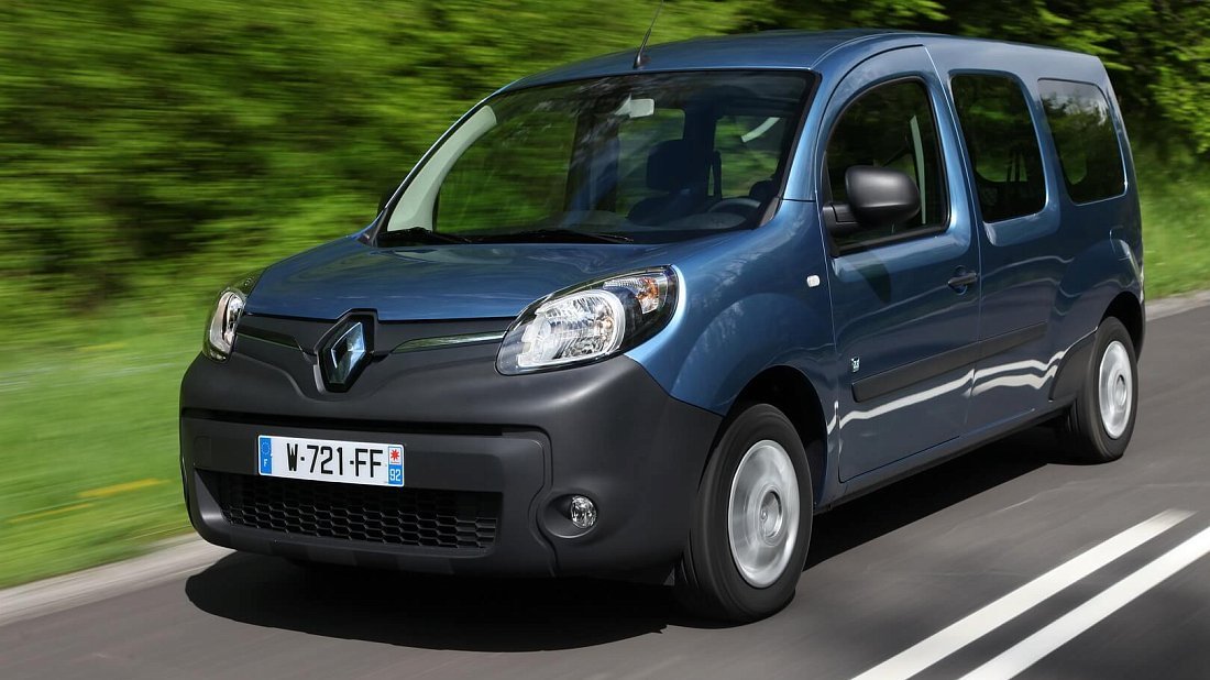 Renault Kangoo Z.E. 33 Maxi (2017-2022) вид спереди, спереди сбоку, по диагонали, экстерьер