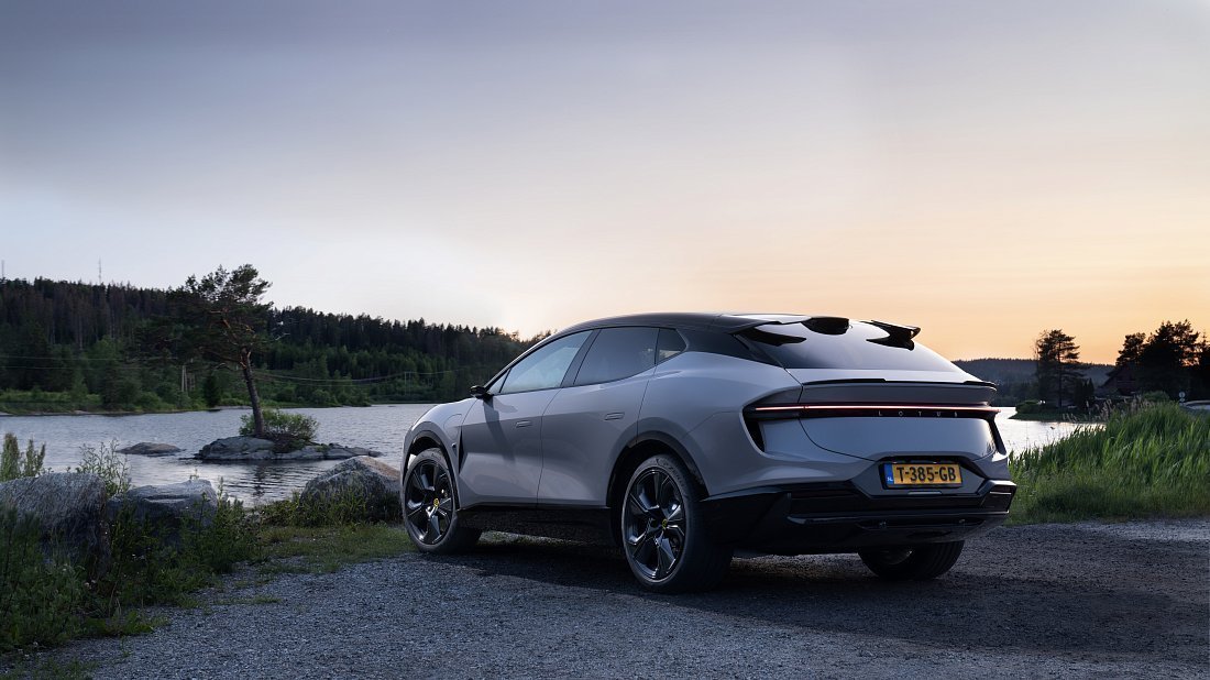 Lotus Eletre R (900 Sport/Sport Carbon) (2023-…) задняя часть в три четверти, вид в три четверти, диагональ, экстерьер