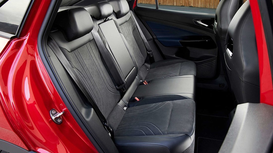 Фото Volkswagen ID.5 GTX (2023-…) задние и пассажирские сиденья