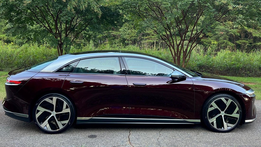 Lucid Air Dream Edition Range (2021-2022) вид сбоку, силуэт, двери, колеса, экстерьер