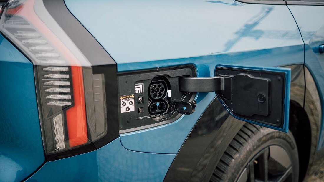 Kia EV9 GT Line AWD (2023-…) порт для зарядки (Европа), зарядка, разъем, штекер, коннектор