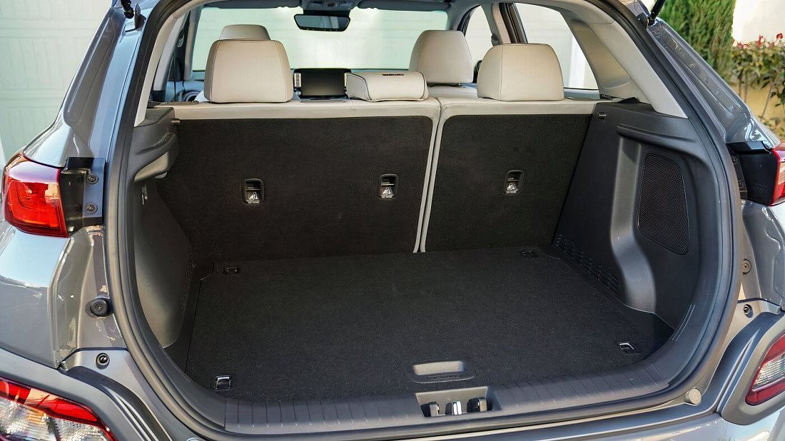 Фото Hyundai Kona Electric Standard Range (2019-2021) багажник